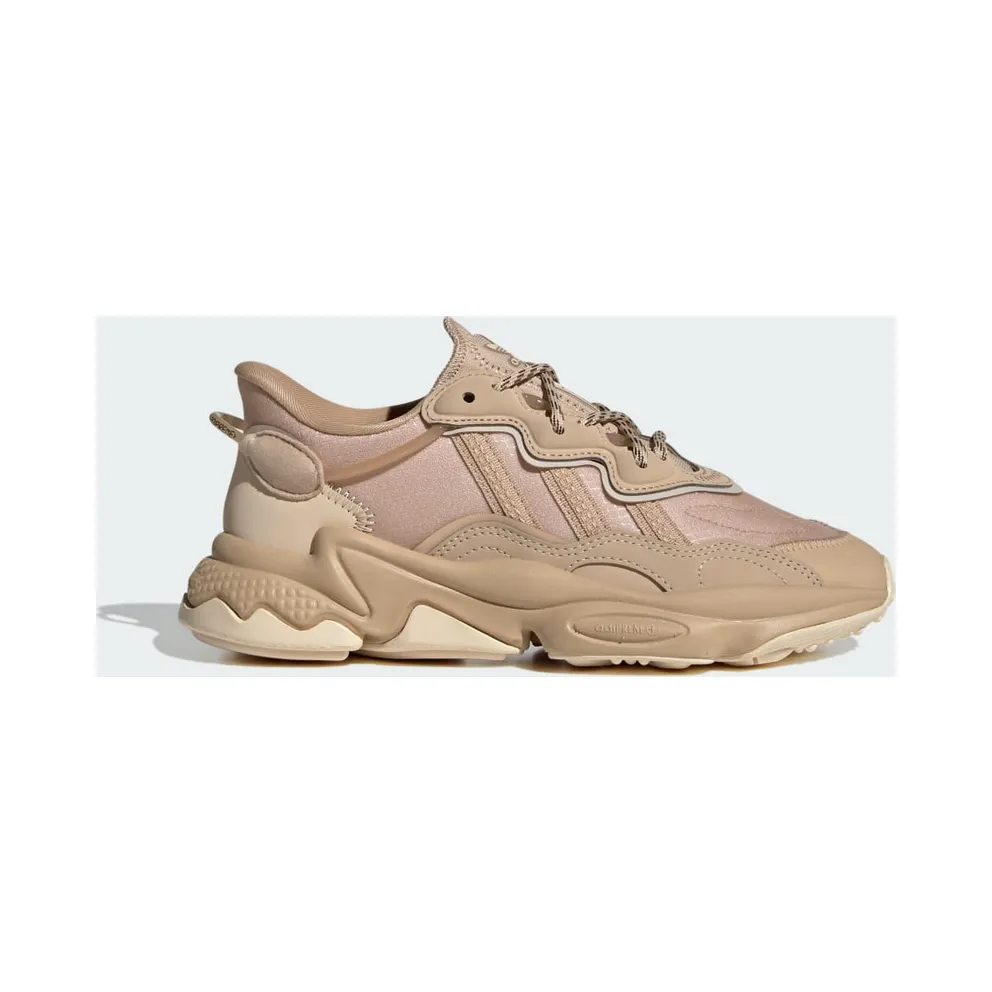 adidas OZWEEGO Kids Schuh Magic Beige / Magic Beige / Sand Strata (IG7418)