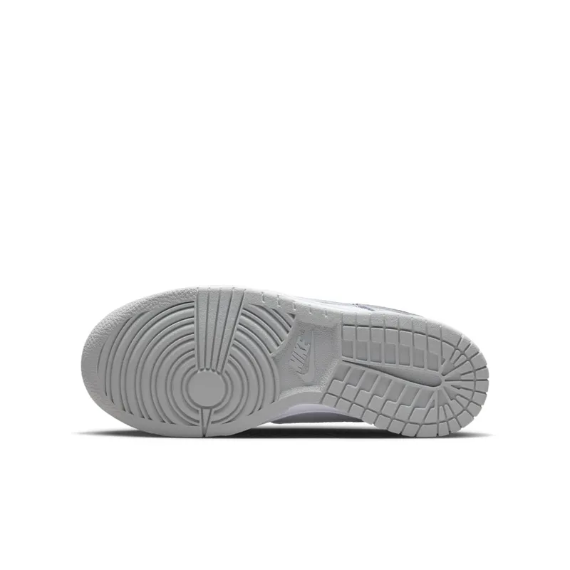 Nike Dunk Low GS “Lucky” (DQ0380-001)