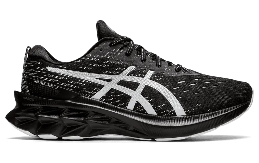 asics-novablast 1011B192.001