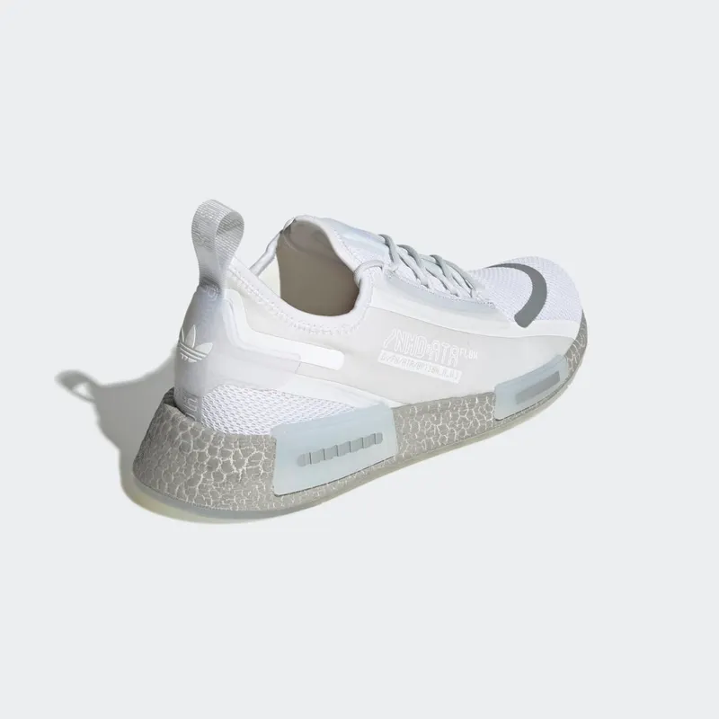 adidas NMD_R1 Spectoo Cloud White / Crystal White / Silver Metallic (GZ9267)