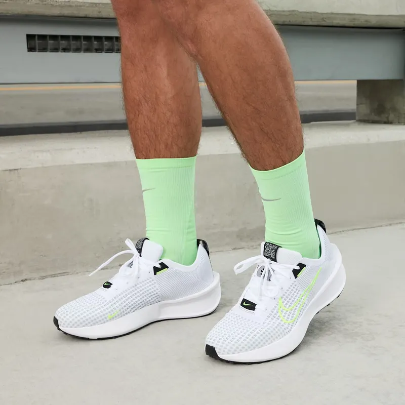 nike-interact-run FD2291-100