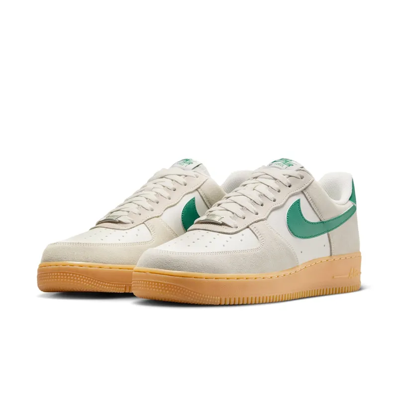 Nike Air Force 1 ’07 LV8 (beige / Green) – FQ8714-001
