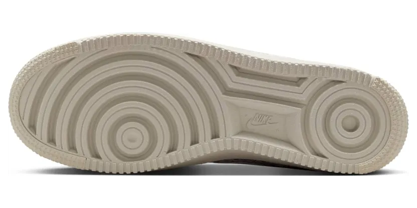 nike-air-force IB7675-001