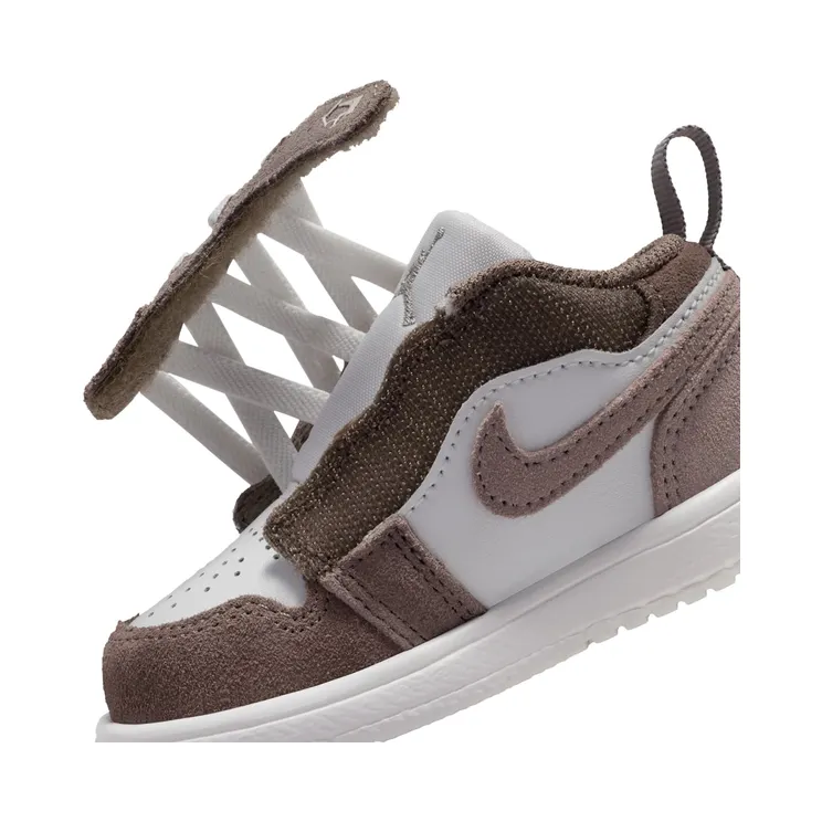 air-jordan-1-low DR9747-026