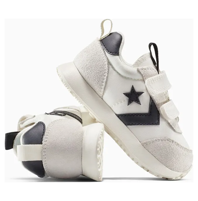 converse-sneaker A15561C