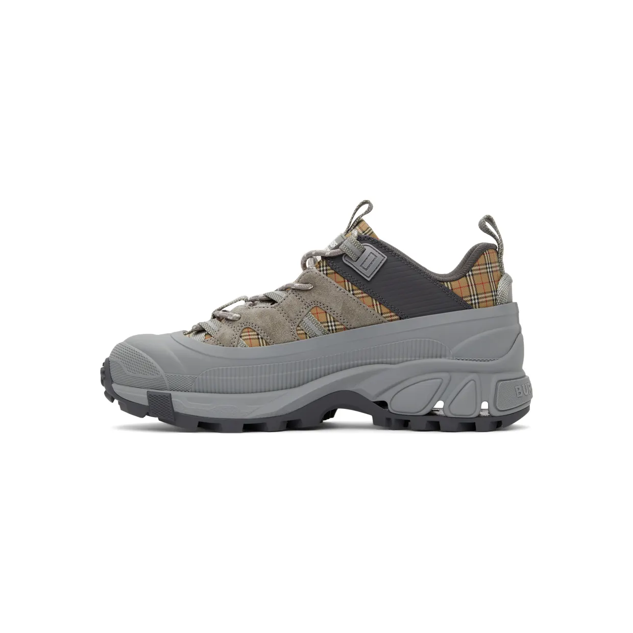Burberry Arthur Chunky Low-Top Sneakers (8043864) (3)