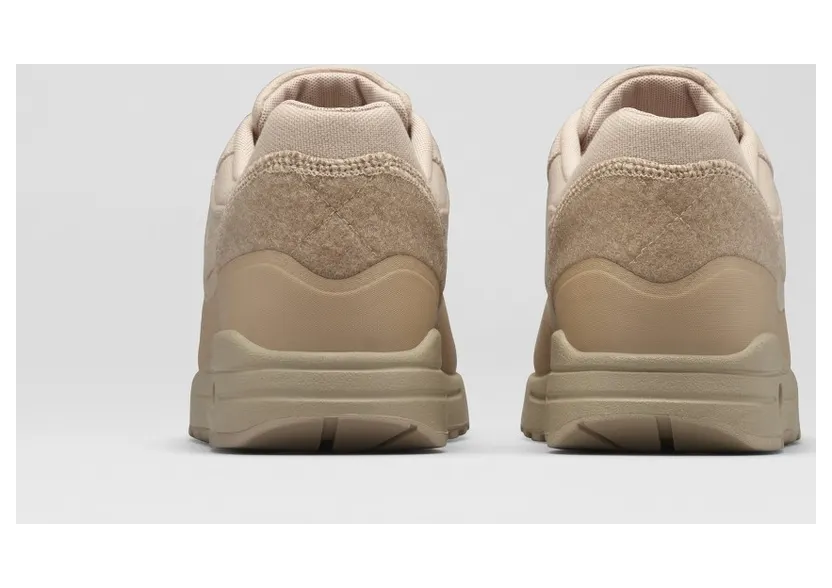nike-air-max 704901-200