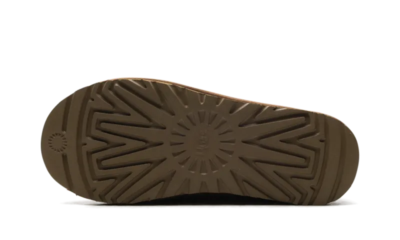 Ugg Tasman II Slide “Chestnut” (1174470-CHE)