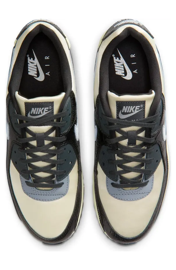 nike-air-max IO4468-100