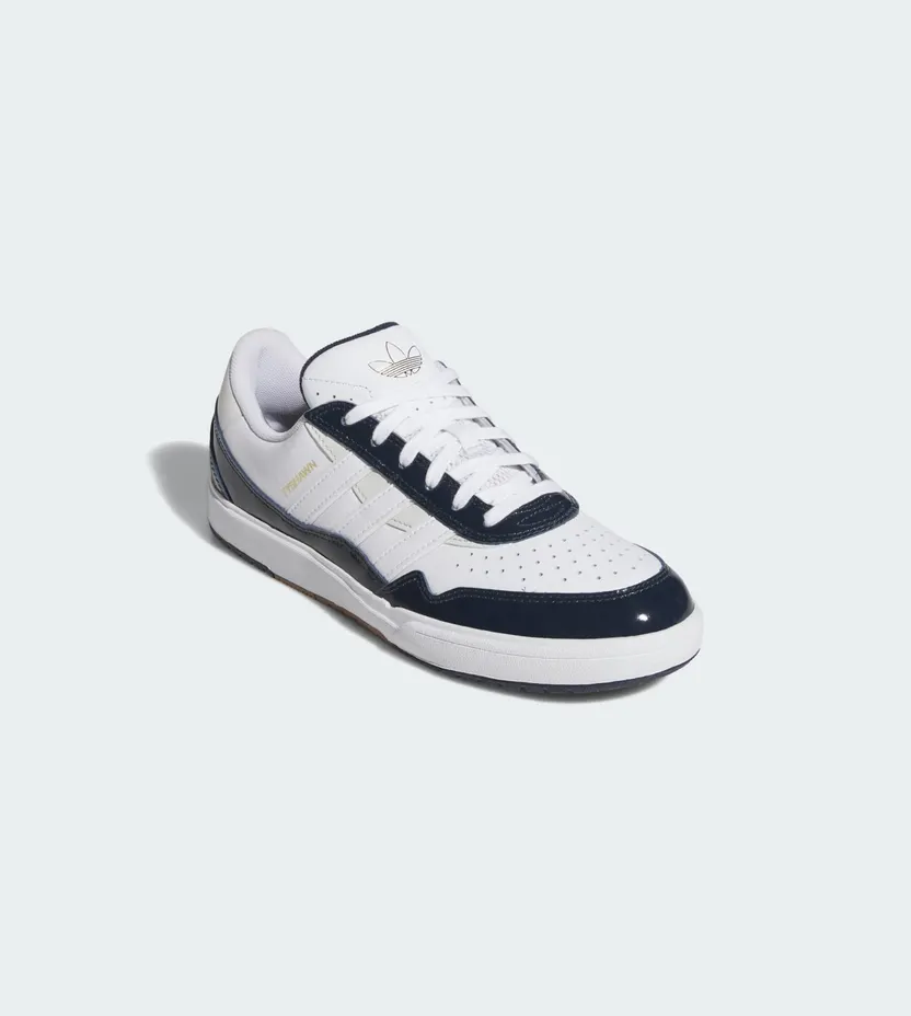 adidas-tyshawn JQ1131