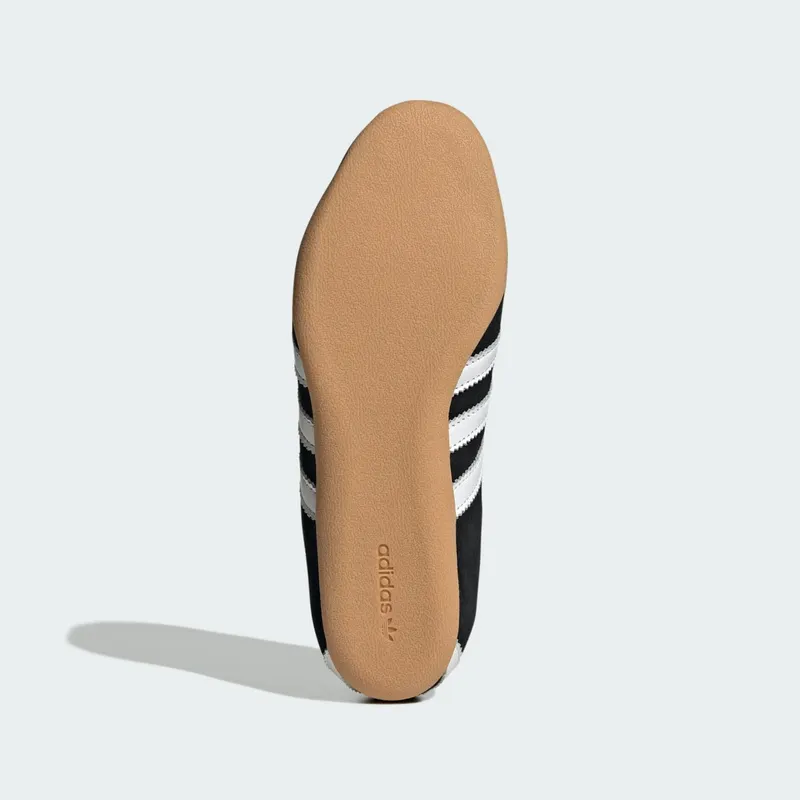 Adidas Tokyo Core Black / Cloud White / Gum (JI0183)