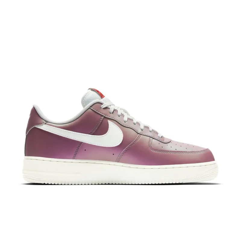 Nike Air Force 1 Low ’07 LV8 Track Red Summit White Black (823511-600)