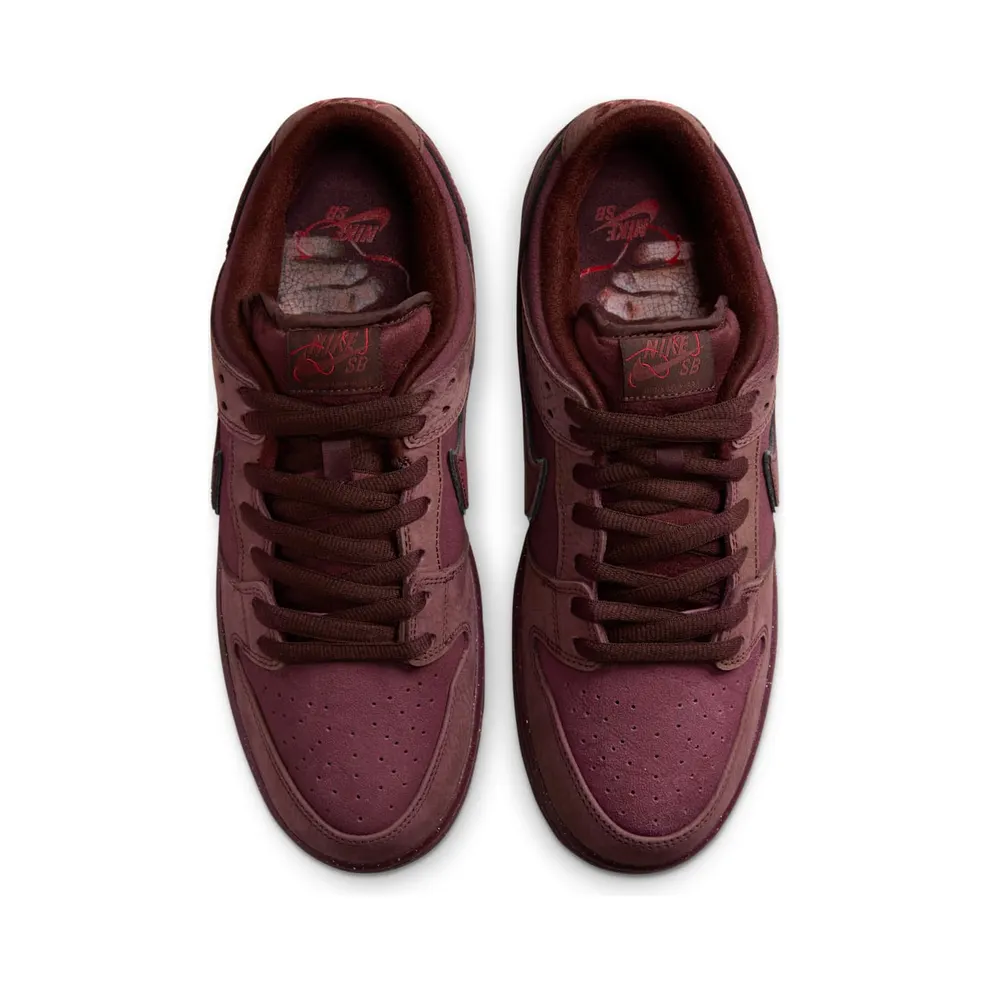 Nike SB Dunk Low Premium Burgundy Crush/Earth/Dark Pony/Dark Team Red (FN0619-600)