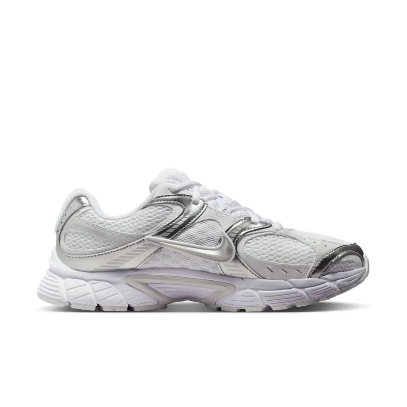 Nike V5 RNR “White Metallic Platinum” (HQ7901-112)
