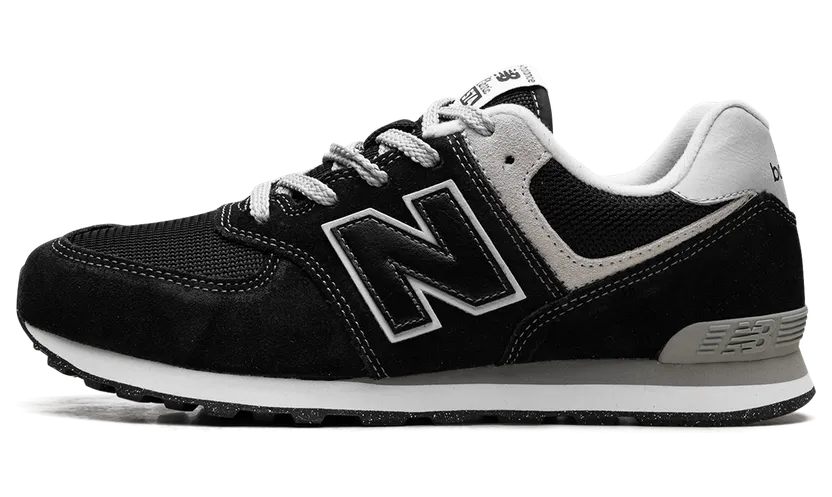New Balance Kids Black 574 Big Kids Sneakers (GC574EVB)