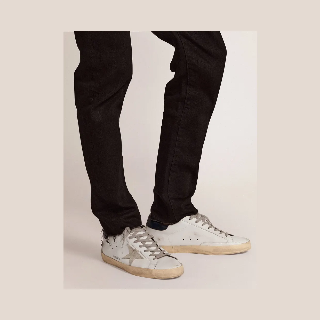 Golden Goose Super-Star With Suede Star And Blue Heel Tab (GMF00102.F000311.10270) (3)
