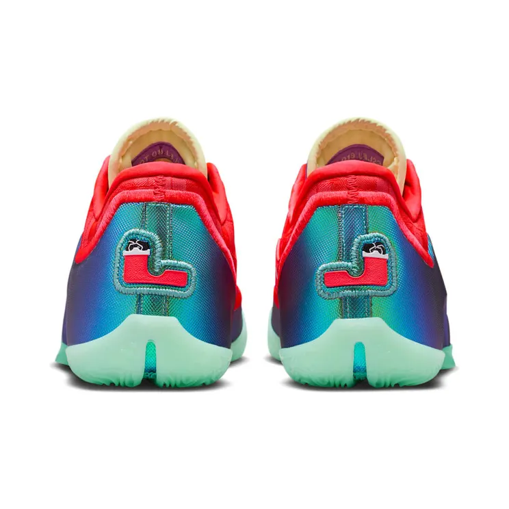 nike-lebron IH1513-600