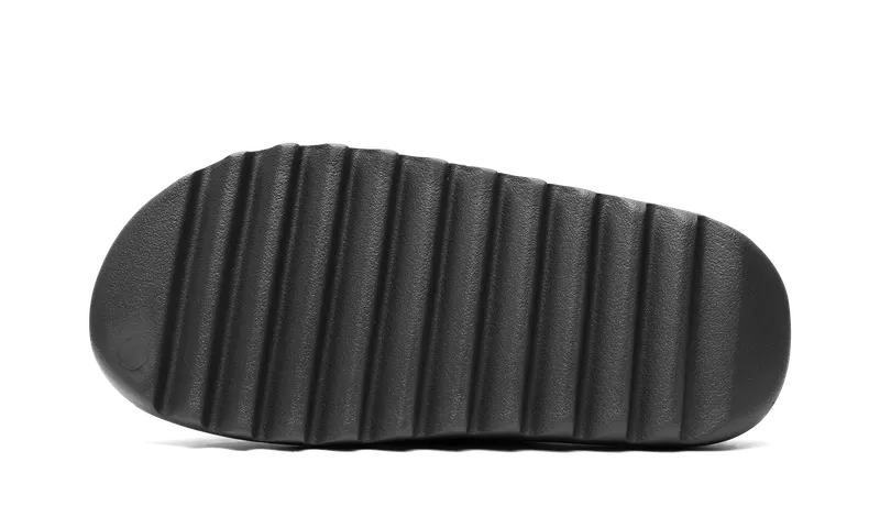 Yeezy Slide “Dark Onyx” (ID5103)