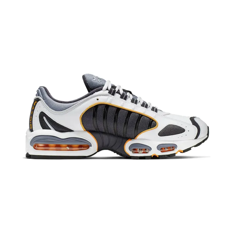 nike-air-max AQ2567-001