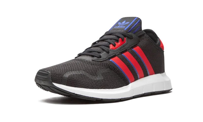 Adidas SWIFT RUN “Black Scarlet” (FY5432)