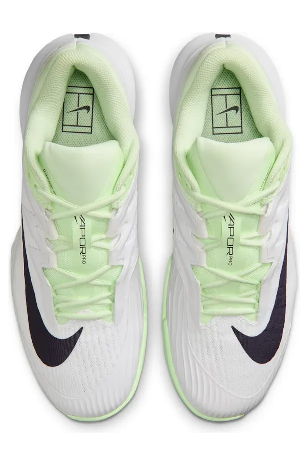nikecourt FZ2161-108