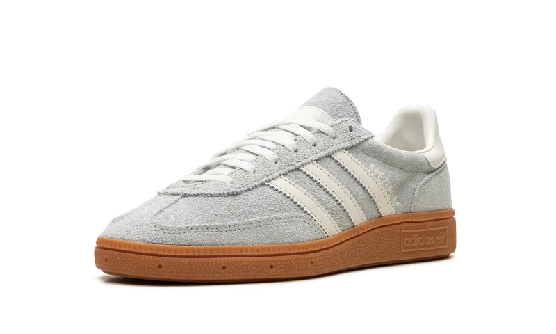 adidas Handball Spezial W “Lichtblauw”: frisse tint op een retromodel (3)