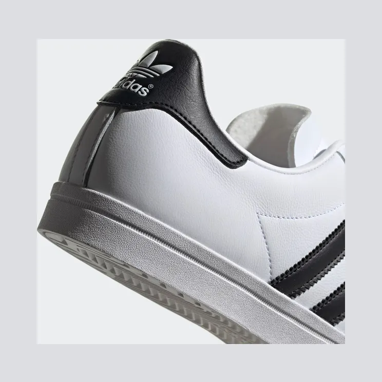 adidas-coast-star EE8900