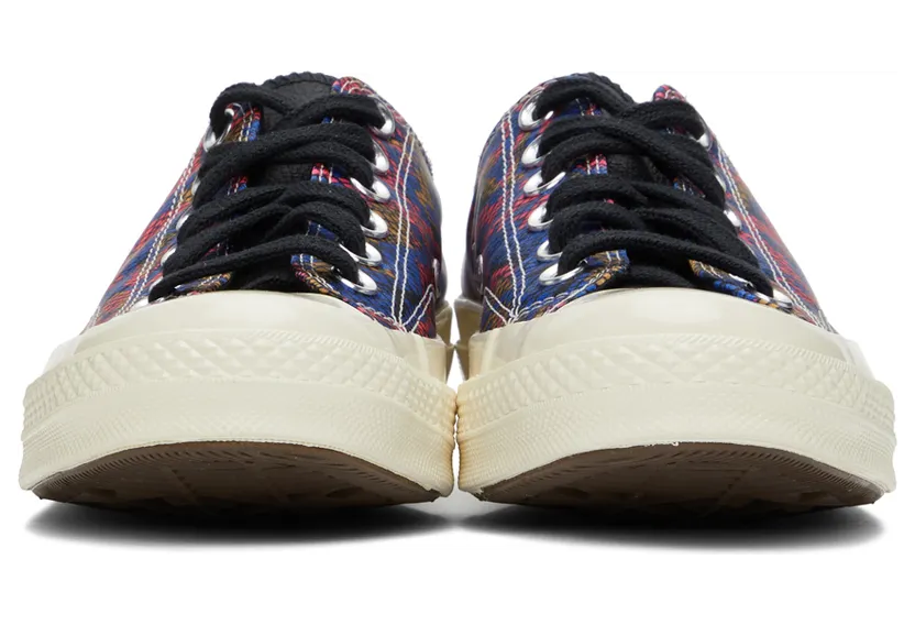 converse-chuck-taylor-all-star 570265C