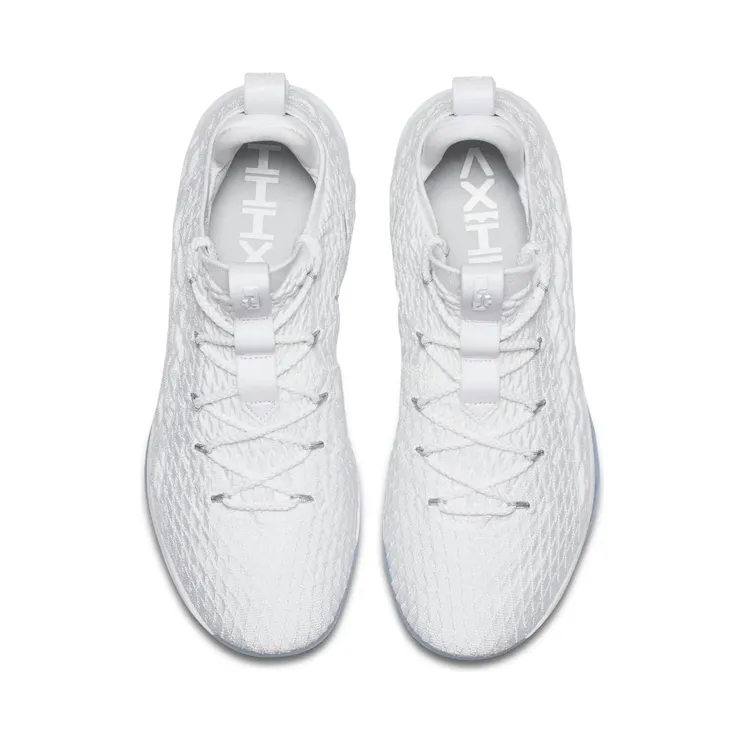 nike-lebron-15 AO1755-100