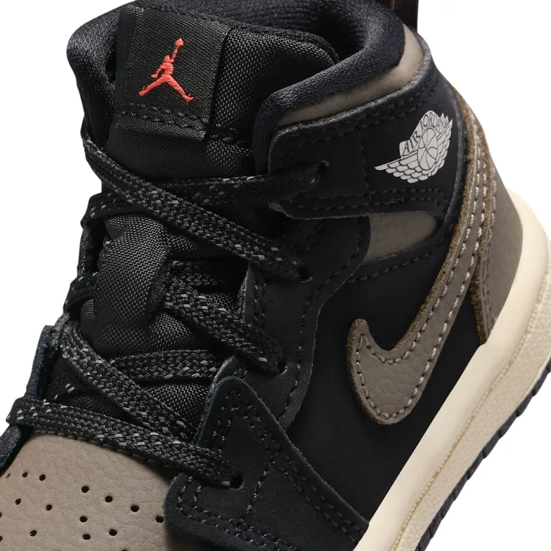 air-jordan-1 IB7054-002