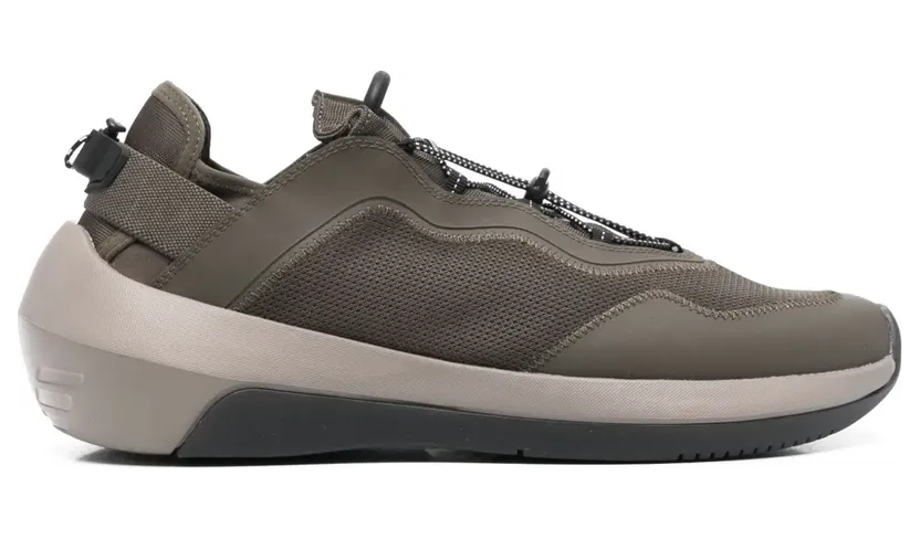 Emporio Armani Sneakers mit Netzeinsatz – Grün (EM001675AF14764)