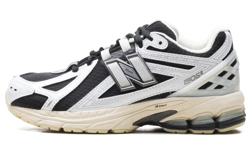 New Balance 1906 GS “White / Black” (GC1906CI)