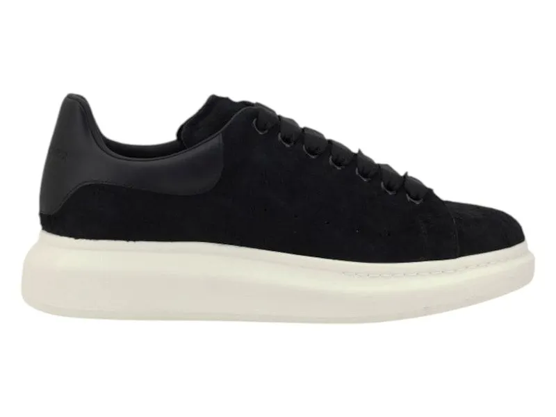 Alexander McQueen Oversized Black Suede (553680WIAC81000)