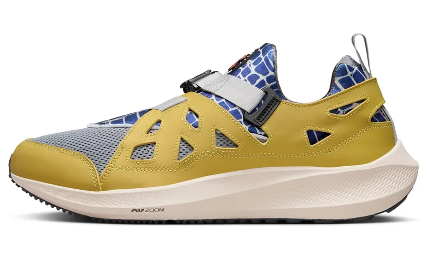Nike Air Huarache FJ4201-300