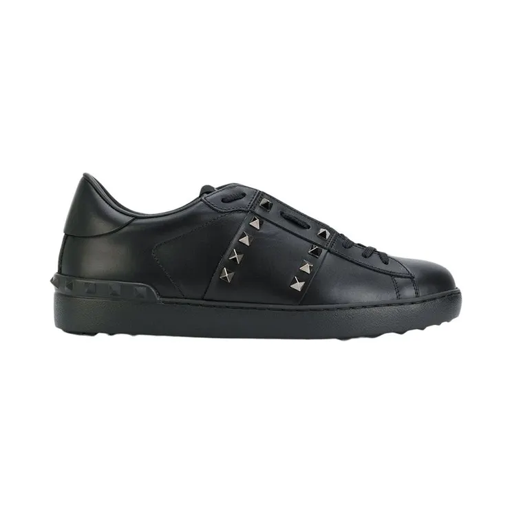Valentino Garavani Rockstud Untitled Black Ruthenium-finish Stud