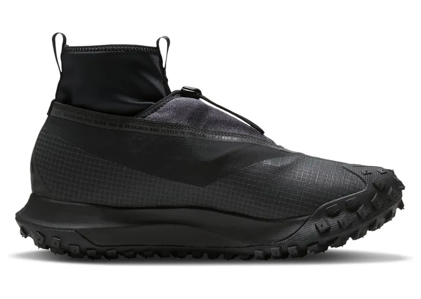 nike-acg CT2904-002