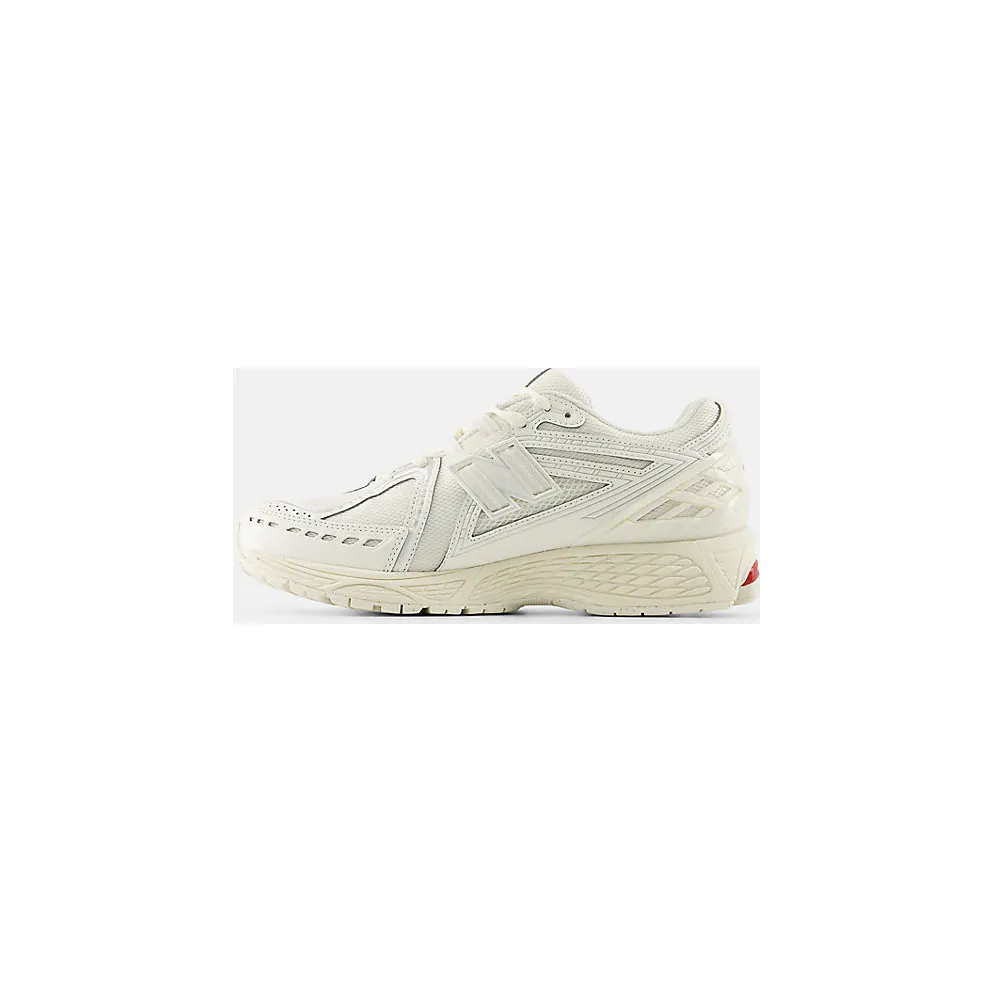 New Balance 1906R “Angora/Sea Salt/Shadow Red” (U19066KA)