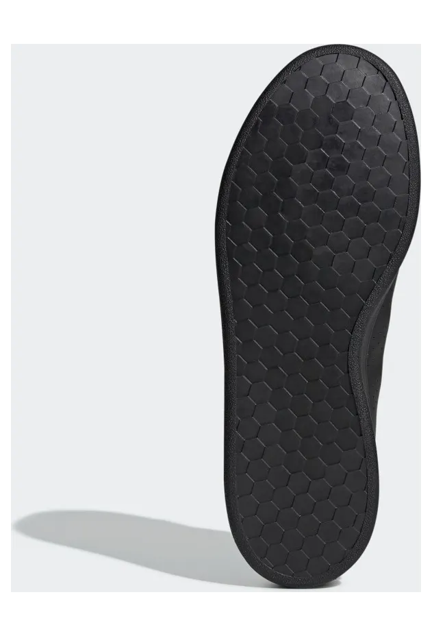 adidas-advantage EE7693