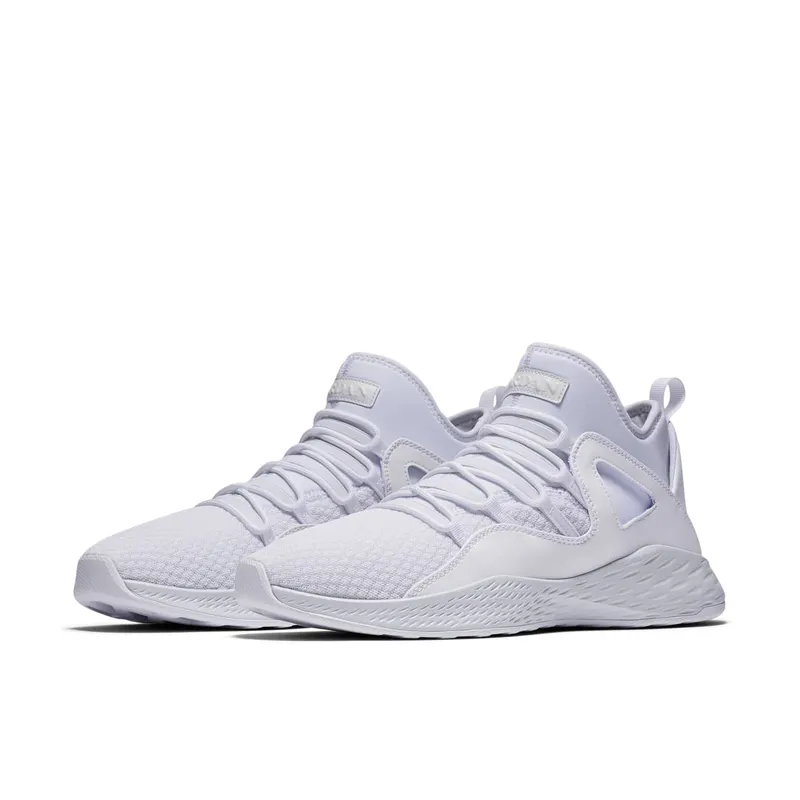Jordan Formula 23 White Pure Platinum (881465-120)