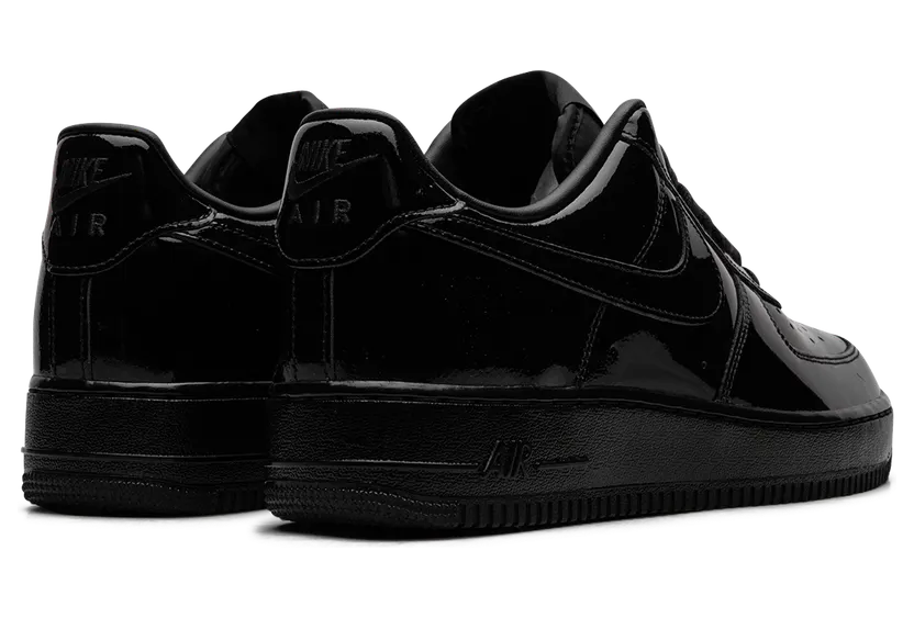 nike-air-force IV2857-010