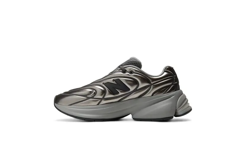 New Balance 5030 “Metallic Silver Grey” (U503069C)
