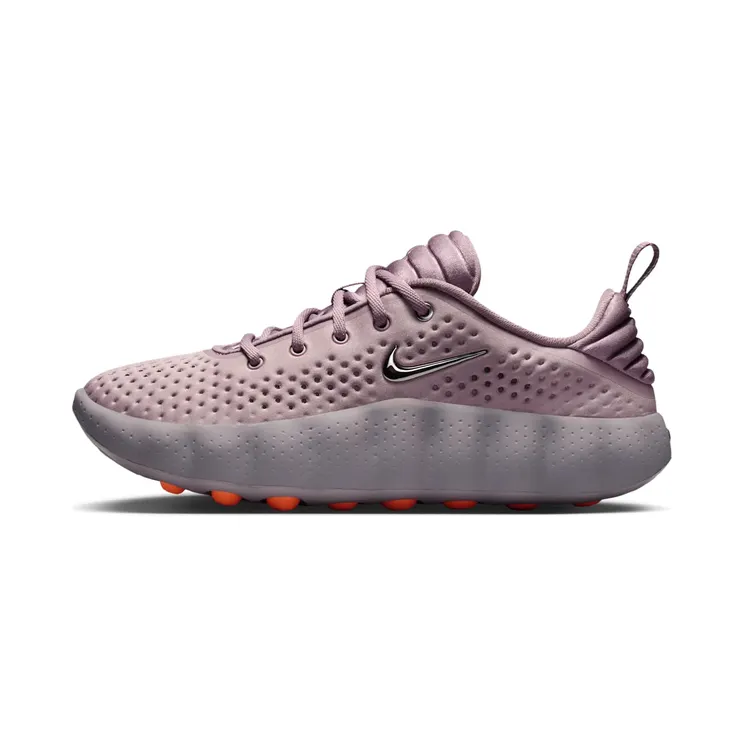 Nike Mind 002 “Light Violet Ore / Purple Smoke / Hyper Crimson / Metallic Cool Grey” (HQ4310-200)