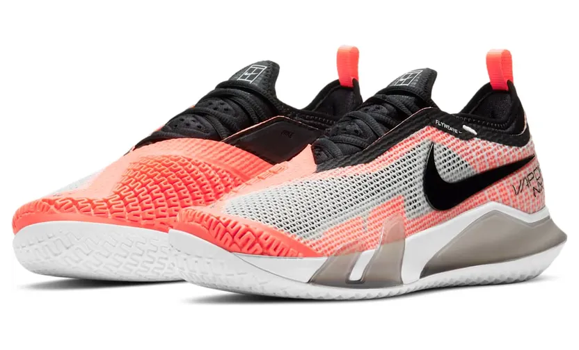 nikecourt CV0742-101
