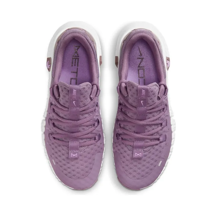 nike-free DV3950-500