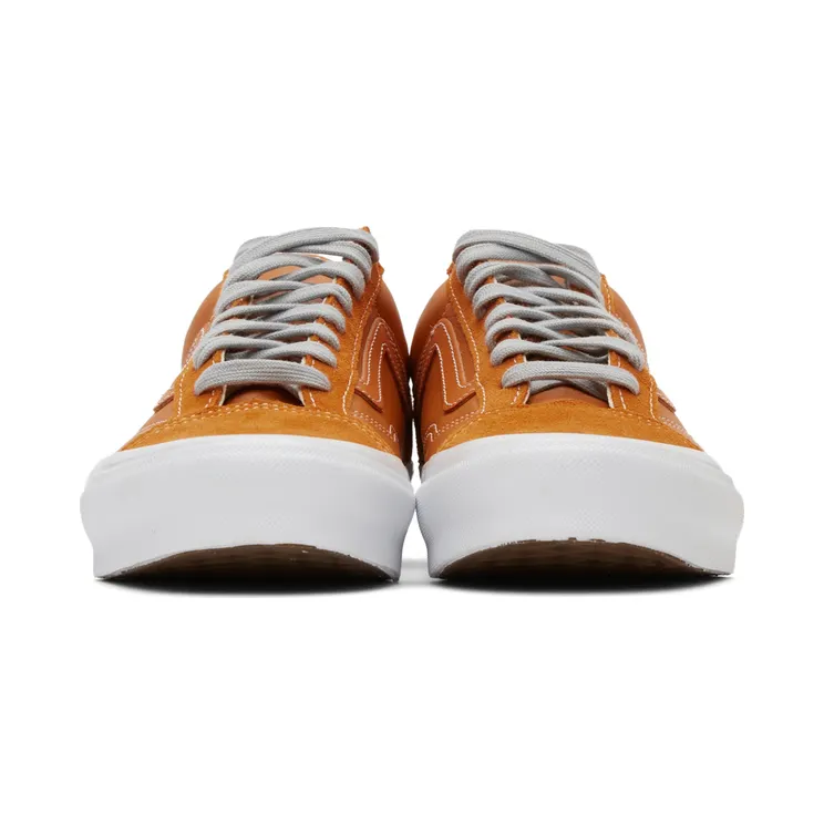 vans-style VN0A4BVE93M
