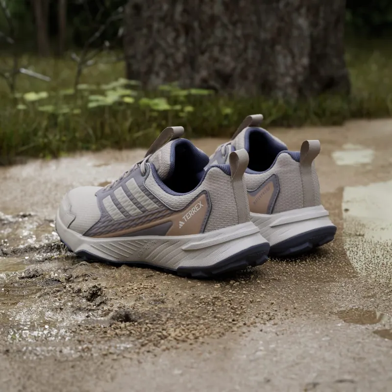 Adidas Terrex Tracefinder 2 CLIMAPROOF Trail Running Shoes Wonder Beige / Beige / Preloved Violet (JR7773)