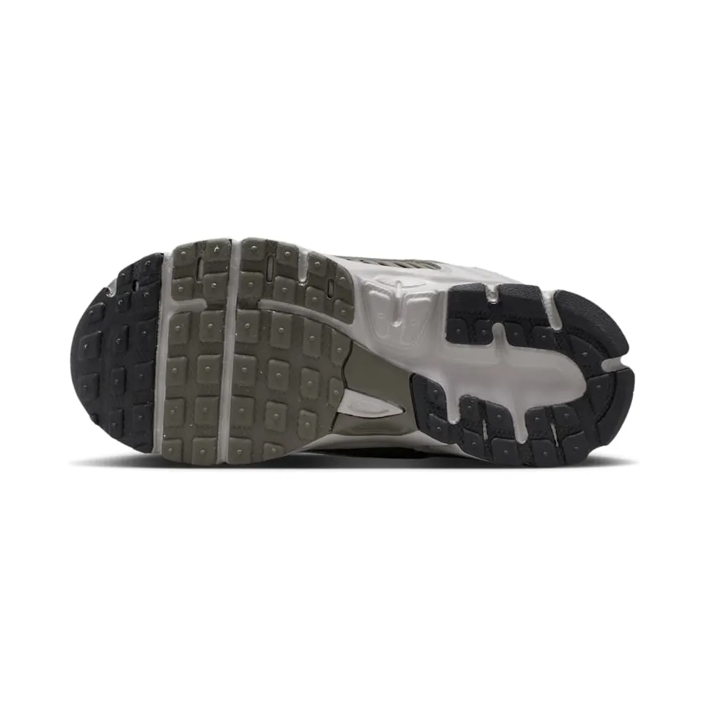 Nike Vomero 5 PS “College Grey Cave Stone Metallic Silver Black” (HF6999-010)