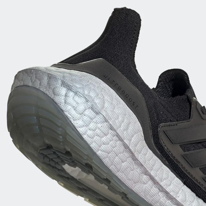 adidas Ultraboost 21 Core Black / Core Black / Blue Oxide (FY0405)