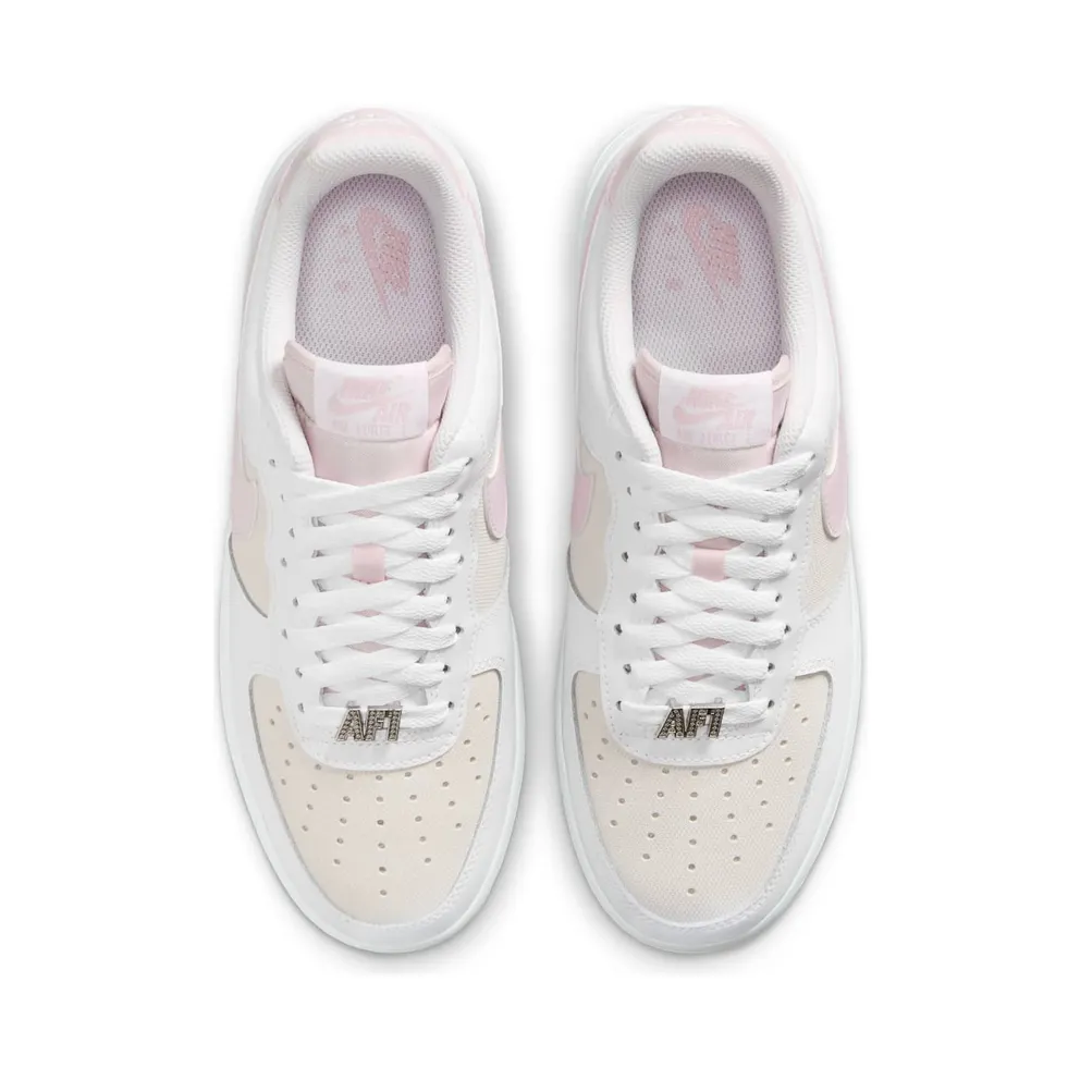 Nike Air Force 1 white/bleached lilac metallic silver (IV4721-100)