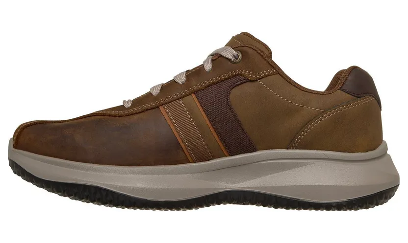 skechers-relaxed-fit 211229_DSCH